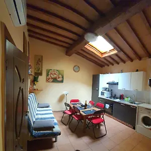  Apartamento Very Central-100mt From Train Station Italia